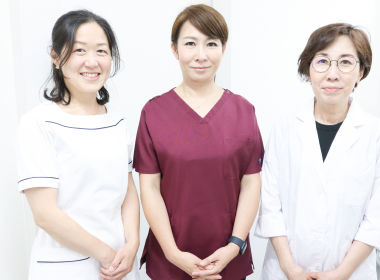 05 女性歯科医師・スタッフが在籍